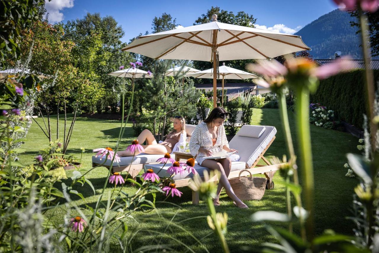 Superior Hotel Alpenhof Flachau Bagian luar foto