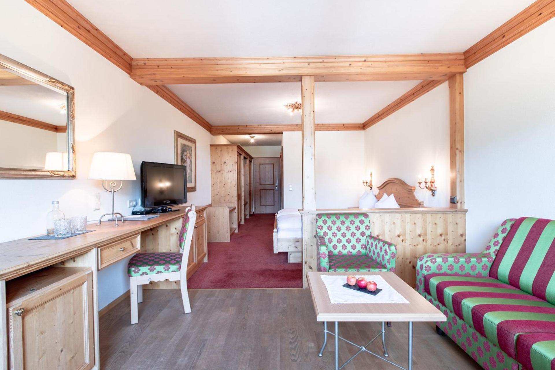 Superior Hotel Alpenhof Flachau Ruang foto