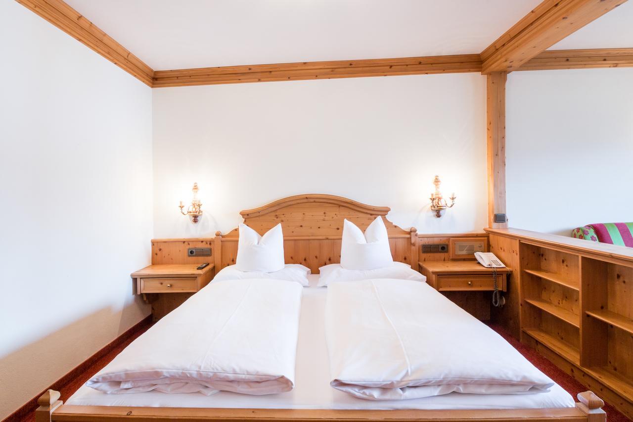 Superior Hotel Alpenhof Flachau Bagian luar foto